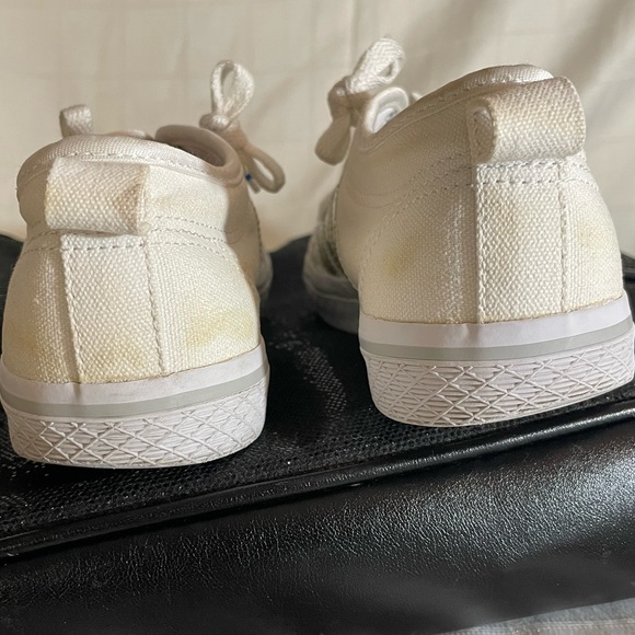 ADIDAS Honey Blanca’s Low Top - Picture 11 of 11